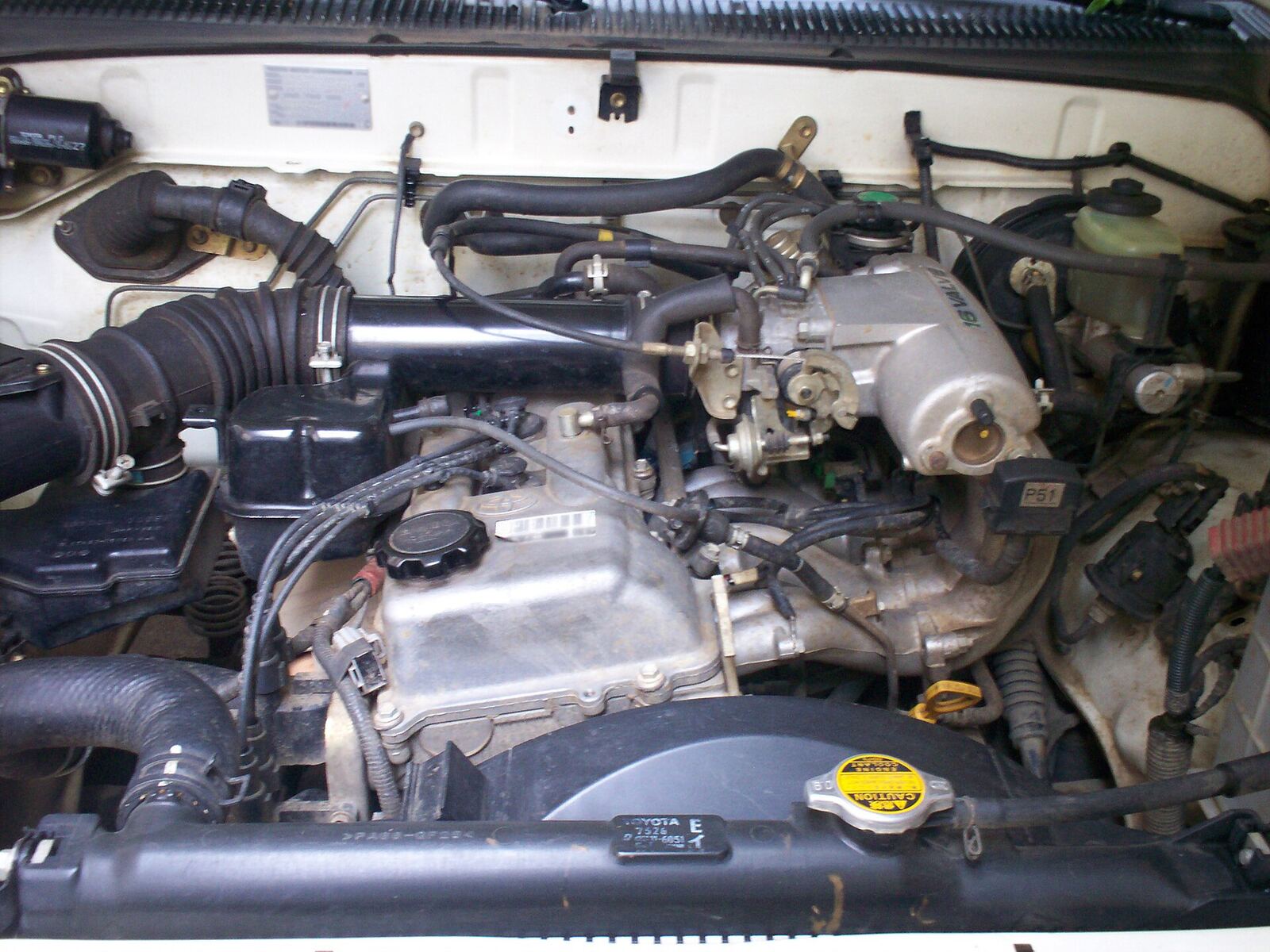 Toyota Hilux engine